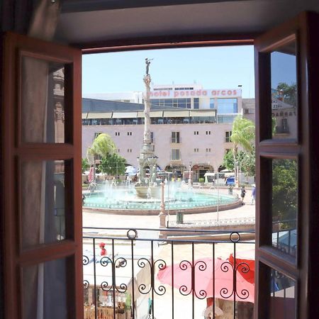 Hotel Riviera Сан Хуан де лос Лагос Екстериор снимка